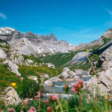 Homes Val Signina 6-7 لاكس