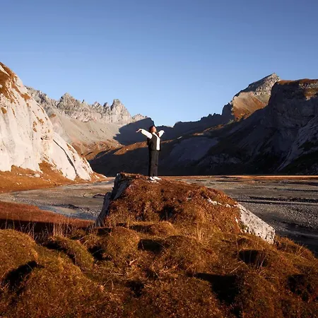 Homes Val Signina 6-7 アパート ラア